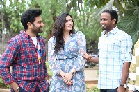 Konchem Hatke Movie Trailer Launch